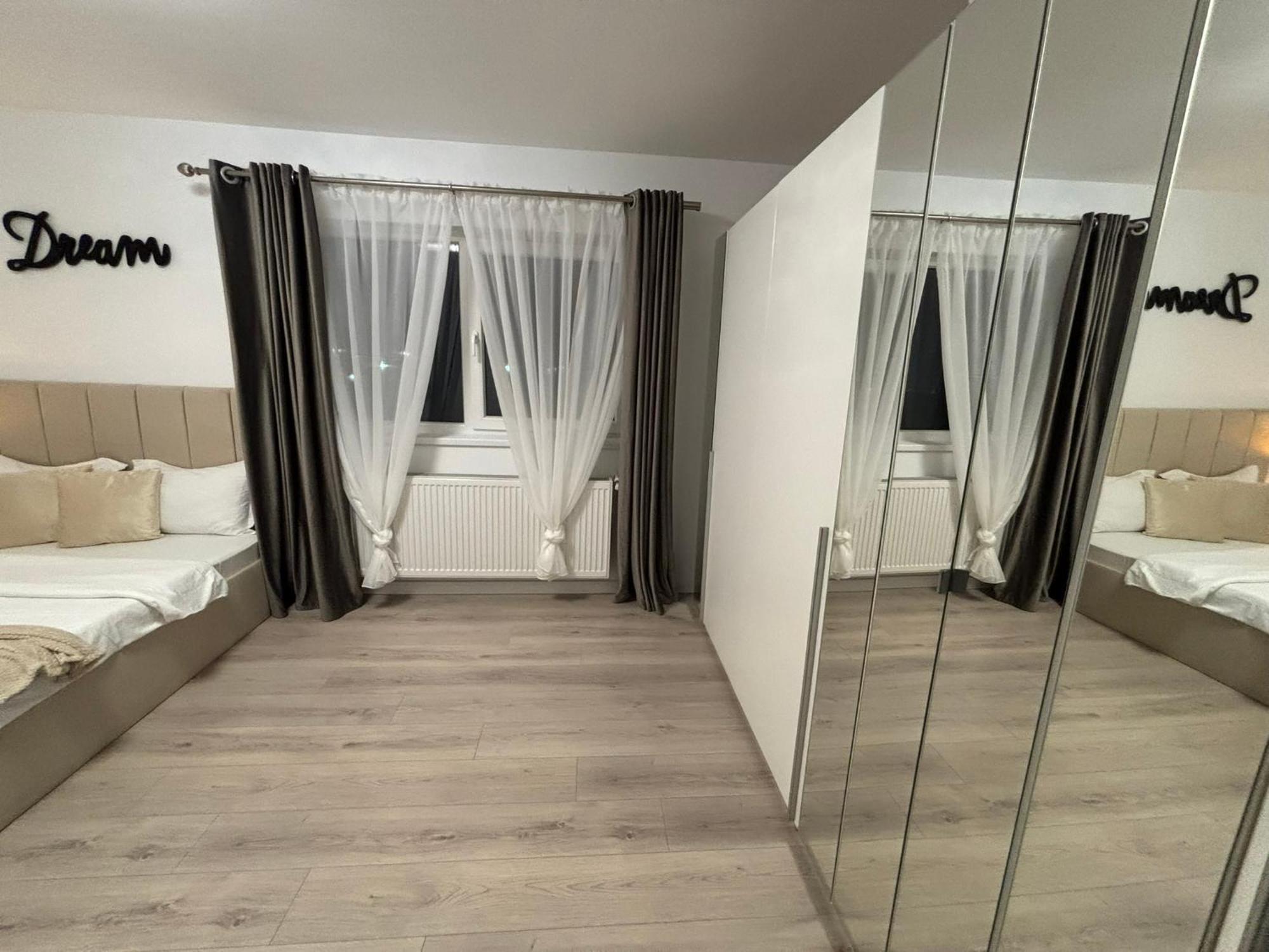 Dream Apartament Bistrita  Exterior photo